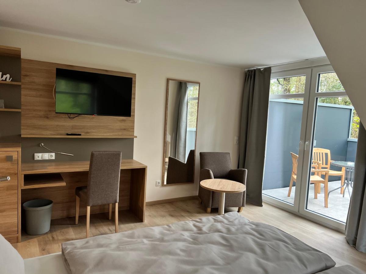 Hotel Preyt -Self Check In- Holtland Exterior photo